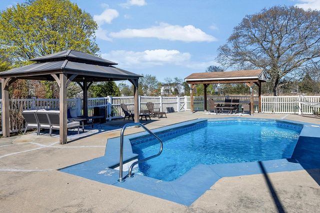 2165 Pleasant Street, Dighton, MA 02715