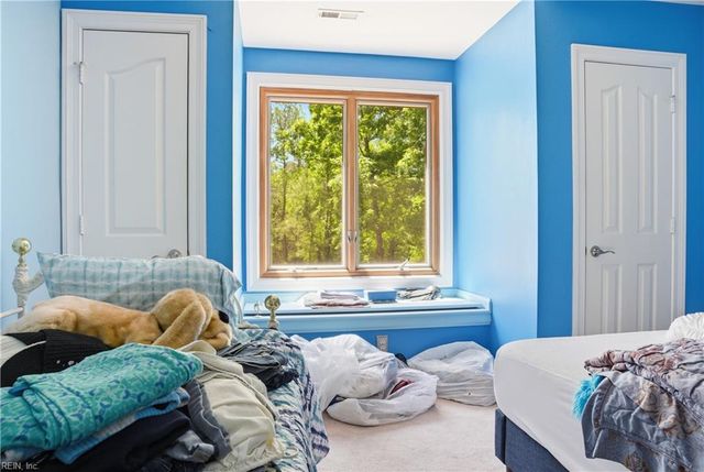 302 Honey Locust WAY, Chesapeake, VA 23320