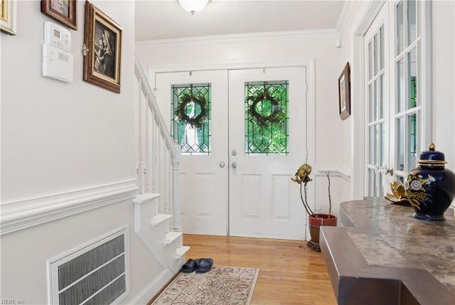302 Honey Locust WAY, Chesapeake, VA 23320