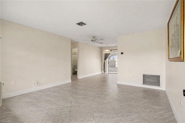 5403 Baylor LN, Fort Myers, FL 33908