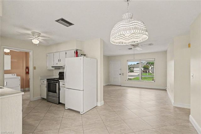 5403 Baylor LN, Fort Myers, FL 33908