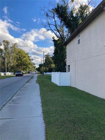 1702 W NORTH STREET, Tampa, FL 33604