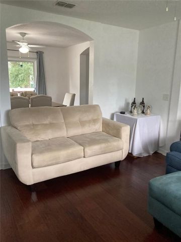 1702 W NORTH STREET, Tampa, FL 33604