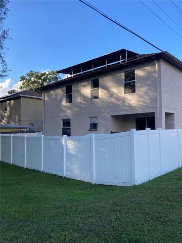 1702 W NORTH STREET, Tampa, FL 33604