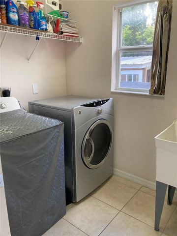 1702 W NORTH STREET, Tampa, FL 33604