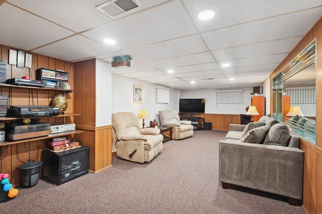 826 Brown Avenue, Evanston, IL 60202