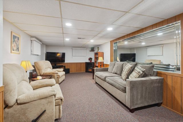 826 Brown Avenue, Evanston, IL 60202