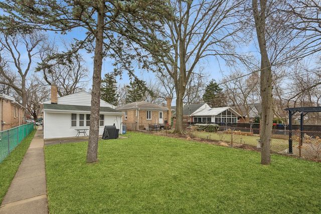 826 Brown Avenue, Evanston, IL 60202