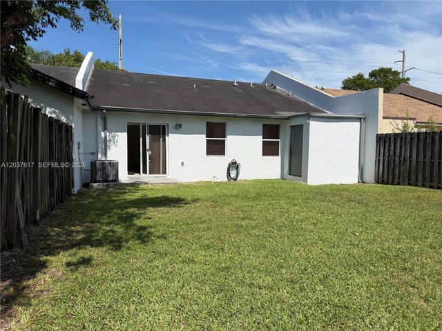 14613 SW 117 Ave, Miami, FL 33186
