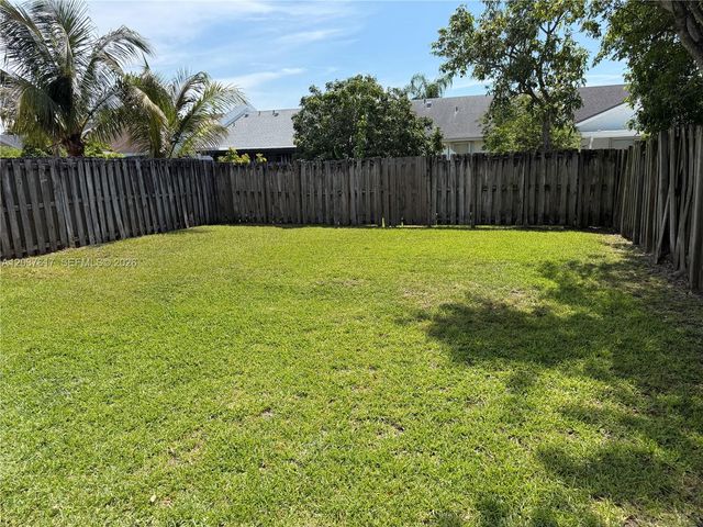 14613 SW 117 Ave, Miami, FL 33186