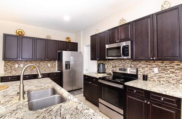 1188 NW Leonardo Circle, Port St. Lucie, Port St Lucie, FL 34986