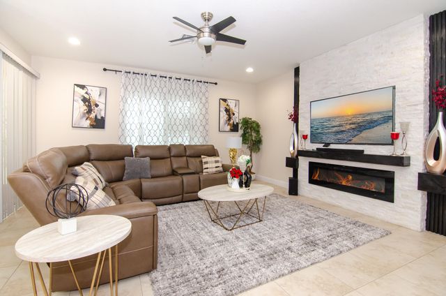 1188 NW Leonardo Circle, Port St. Lucie, Port St Lucie, FL 34986