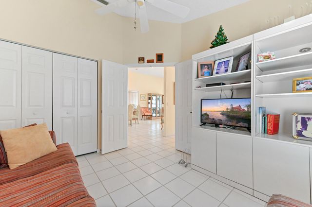 7631 N Stirling Bridge Blvd Boulevard S, Delray Beach, FL 33446