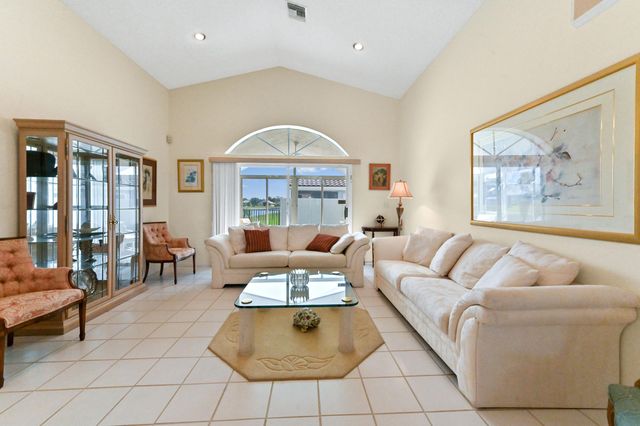 7631 N Stirling Bridge Blvd Boulevard S, Delray Beach, FL 33446