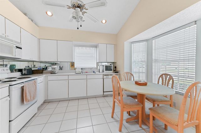 7631 N Stirling Bridge Blvd Boulevard S, Delray Beach, FL 33446