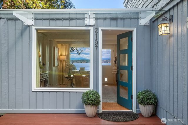 2197 Highland Drive, Camano Island, WA 98282