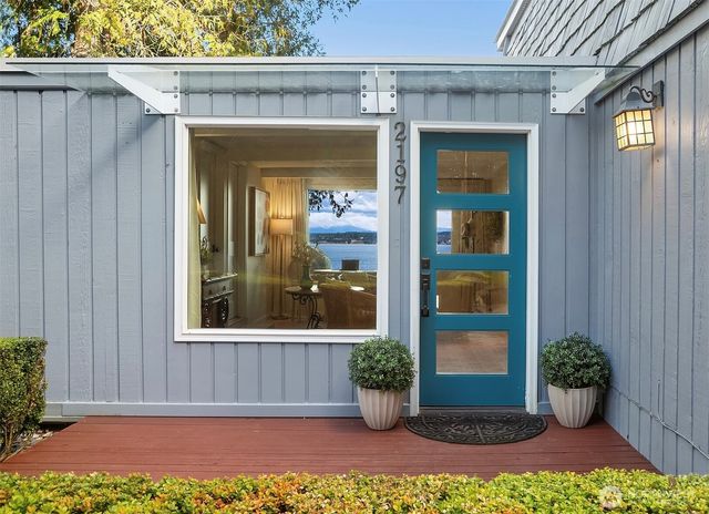 2197 Highland Drive, Camano Island, WA 98282