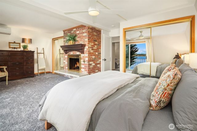 2197 Highland Drive, Camano Island, WA 98282