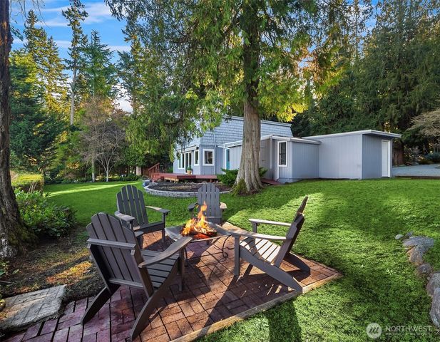 2197 Highland Drive, Camano Island, WA 98282