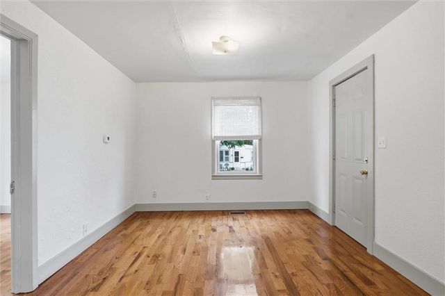 7 N Iron Street, Paola, KS 66071