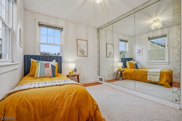 944 Burlington Ave, Union Twp., NJ 07083