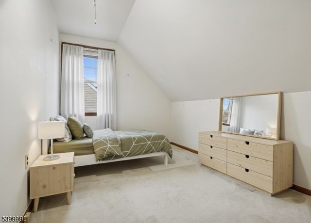 944 Burlington Ave, Union Twp., NJ 07083