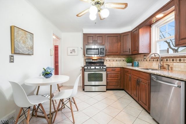 944 Burlington Ave, Union Twp., NJ 07083