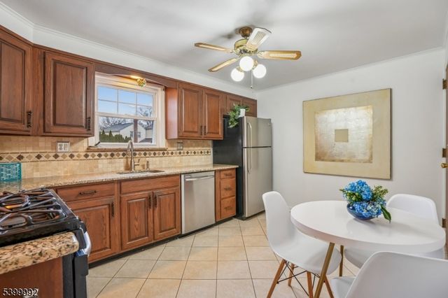 944 Burlington Ave, Union Twp., NJ 07083