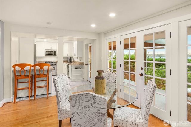 1126 33rd Avenue S, Seattle, WA 98144