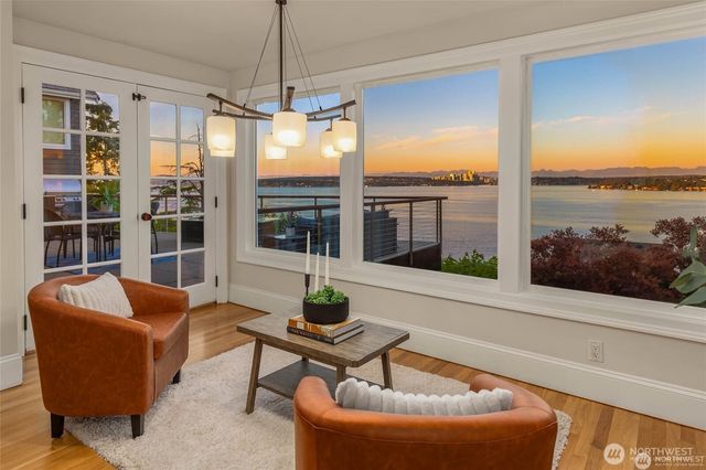 1126 33rd Avenue S, Seattle, WA 98144