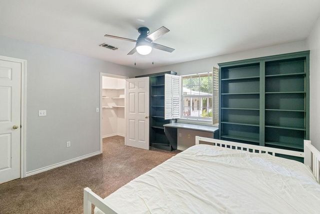 502 Brentwood Drive, Lufkin, TX 75901