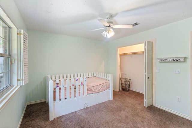 502 Brentwood Drive, Lufkin, TX 75901