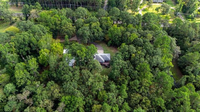 502 Brentwood Drive, Lufkin, TX 75901