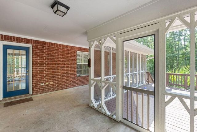 502 Brentwood Drive, Lufkin, TX 75901