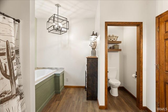 6229 N 200 E, Pine Village, IN 47975