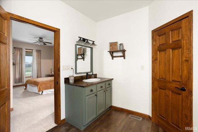 6229 N 200 E, Pine Village, IN 47975