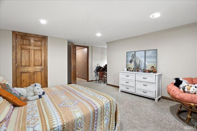 6229 N 200 E, Pine Village, IN 47975