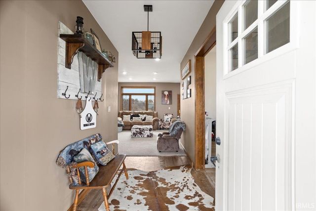 6229 N 200 E, Pine Village, IN 47975