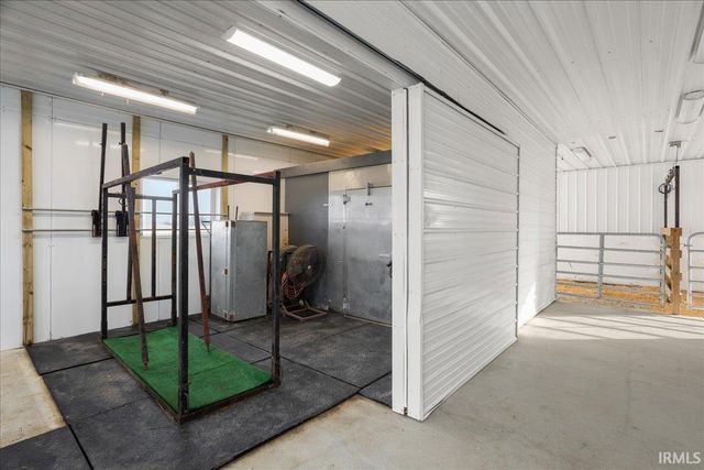 6229 N 200 E, Pine Village, IN 47975