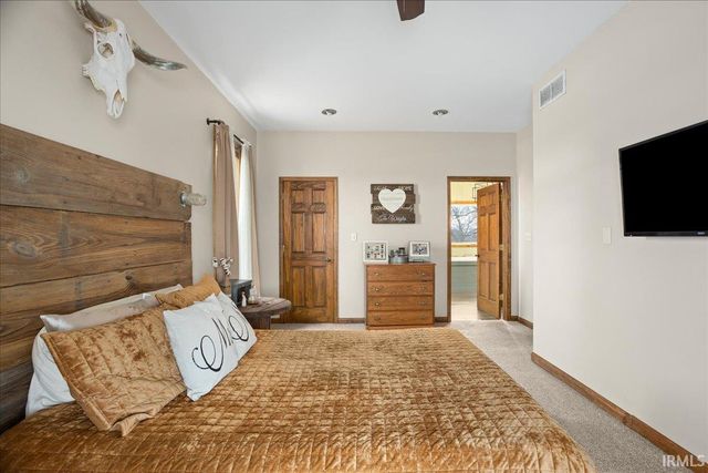 6229 N 200 E, Pine Village, IN 47975