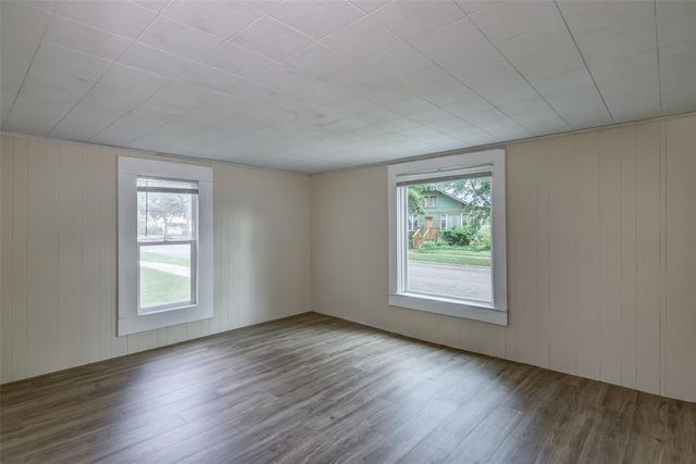 317 Stanley Street, Chippewa Falls, WI 54729