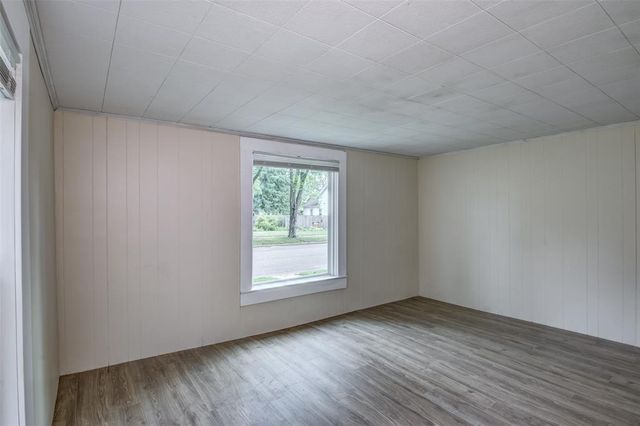 317 Stanley Street, Chippewa Falls, WI 54729