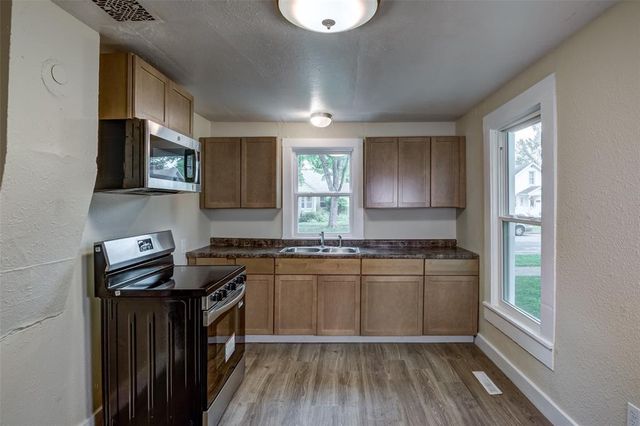 317 Stanley Street, Chippewa Falls, WI 54729
