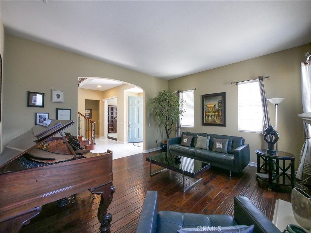 Image 21 of property listing at 22470 Amber Eve, Corona, CA 92883