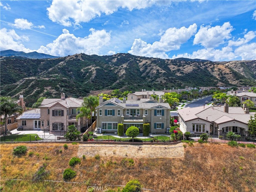 Image 34 of property listing at 22470 Amber Eve, Corona, CA 92883