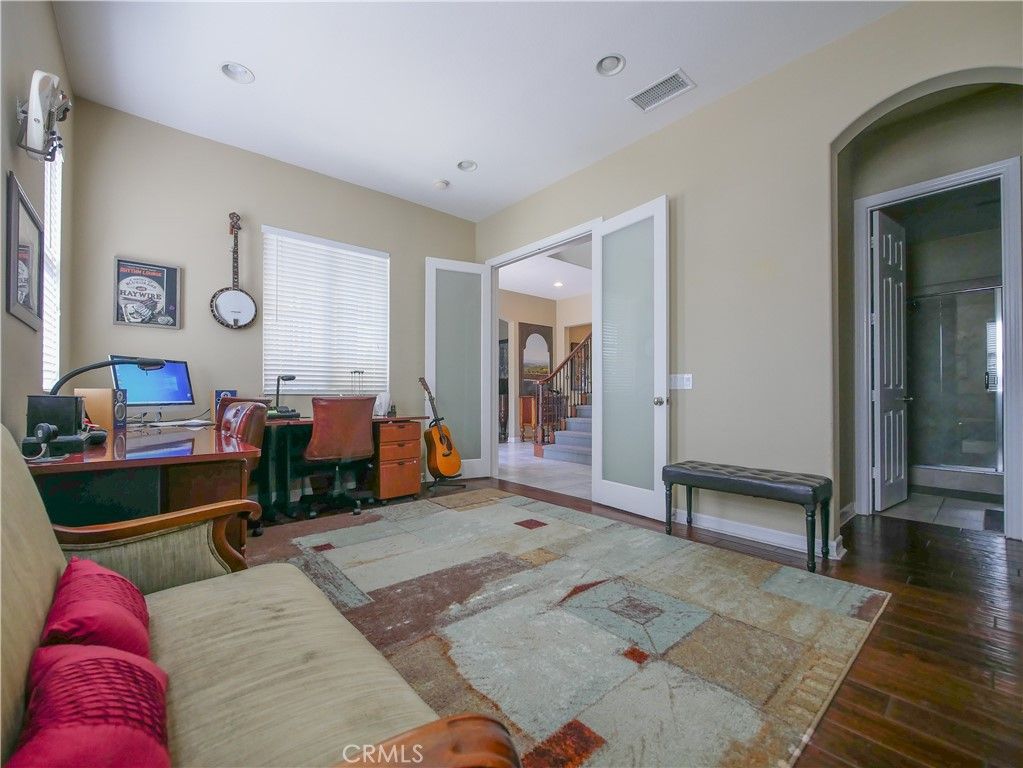 Image 4 of property listing at 22470 Amber Eve, Corona, CA 92883