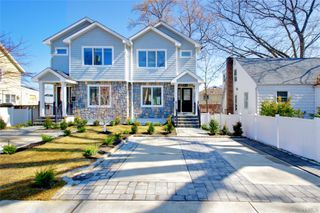 56 Kirkwood Road, Port Washington, NY 11050