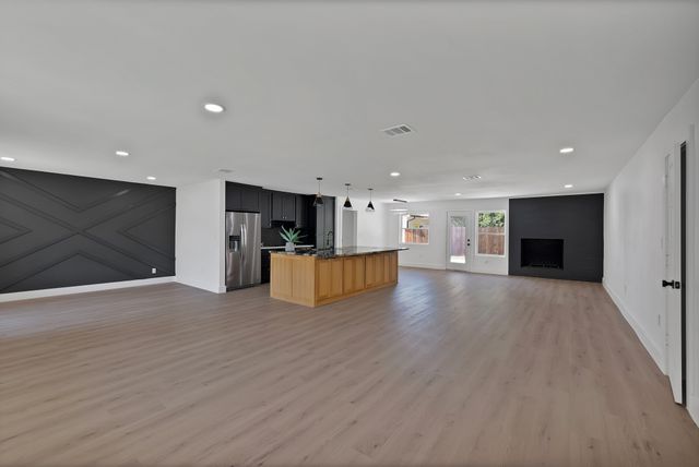 3667 Northaven Road, Dallas, TX 75229
