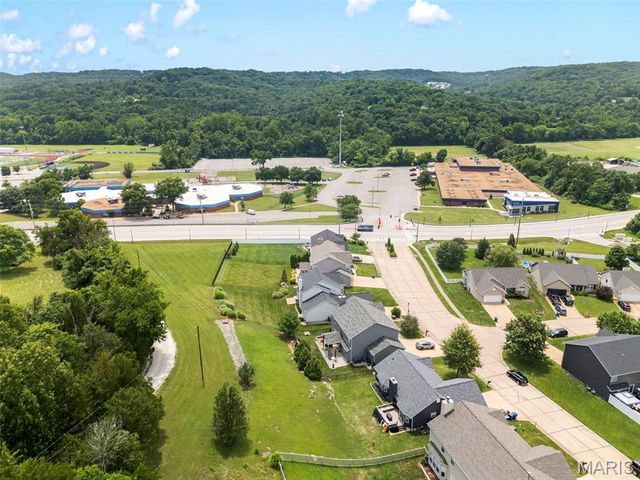 5234 Arrow Ridge Place, Imperial, MO 63052