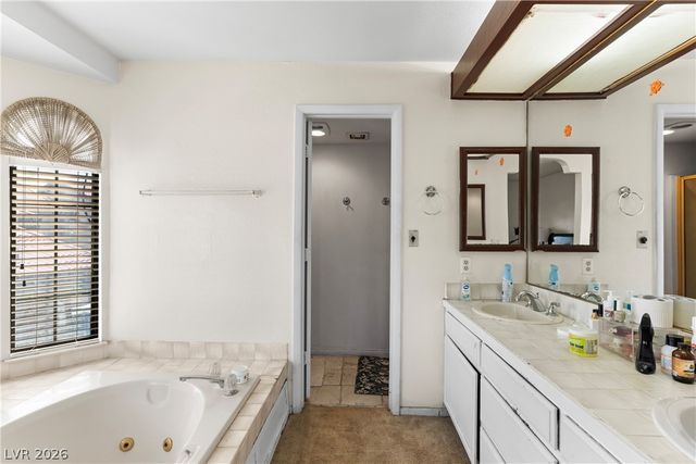 4069 Nook Way C, Las Vegas, NV 89103